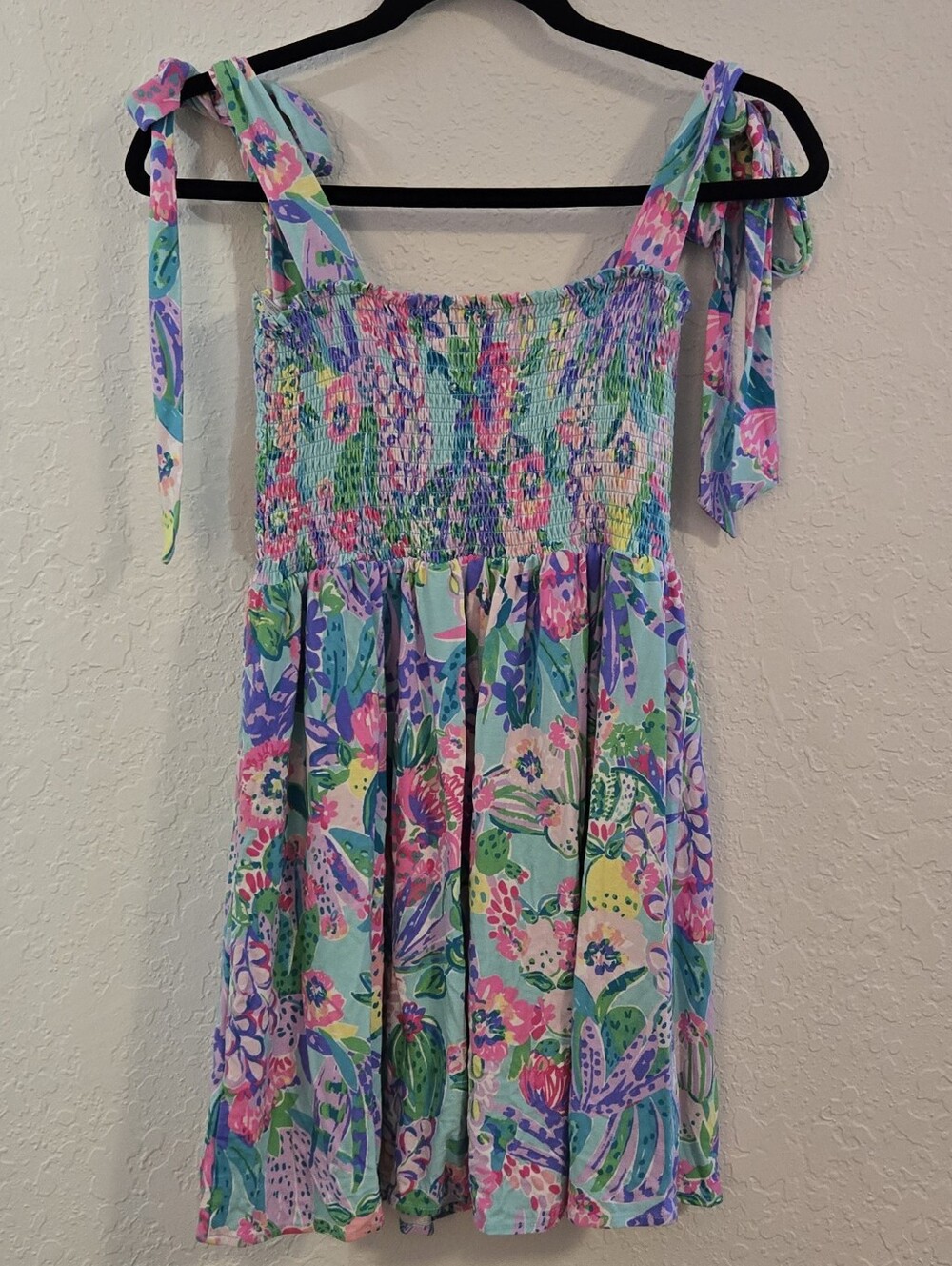 Lilly Pulitzer Smocked Floral Dress/ Romper Tropical Resort Garden floral Sz S